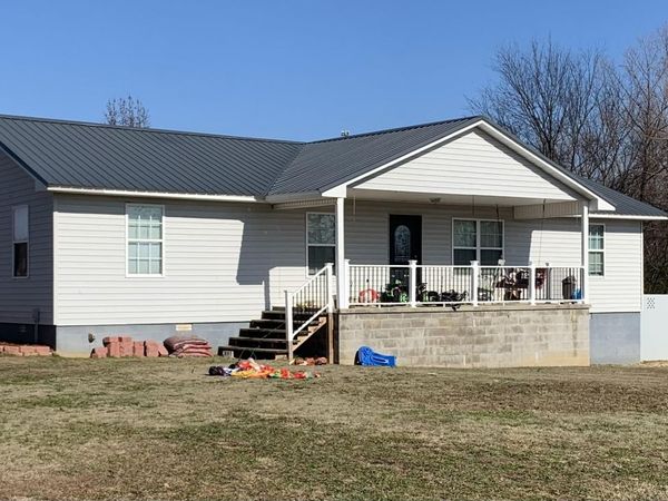 87 Jackson St, Phil Campbell, AL