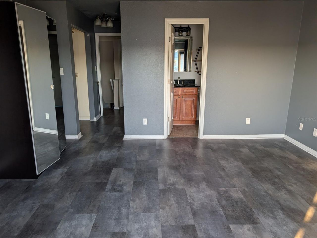 4957 Cobia Drive Se, Saint Petersburg, FL 33705 Photo