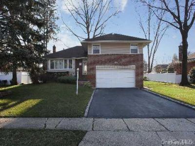 518 Benine Road, Westbury, NY 11590 Main Photo