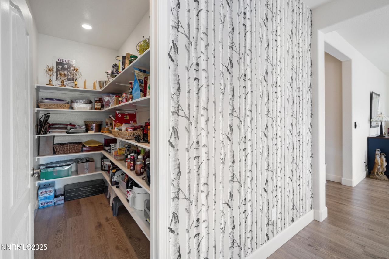 10260 Rollins Drive, Reno, NV 89521 Photo