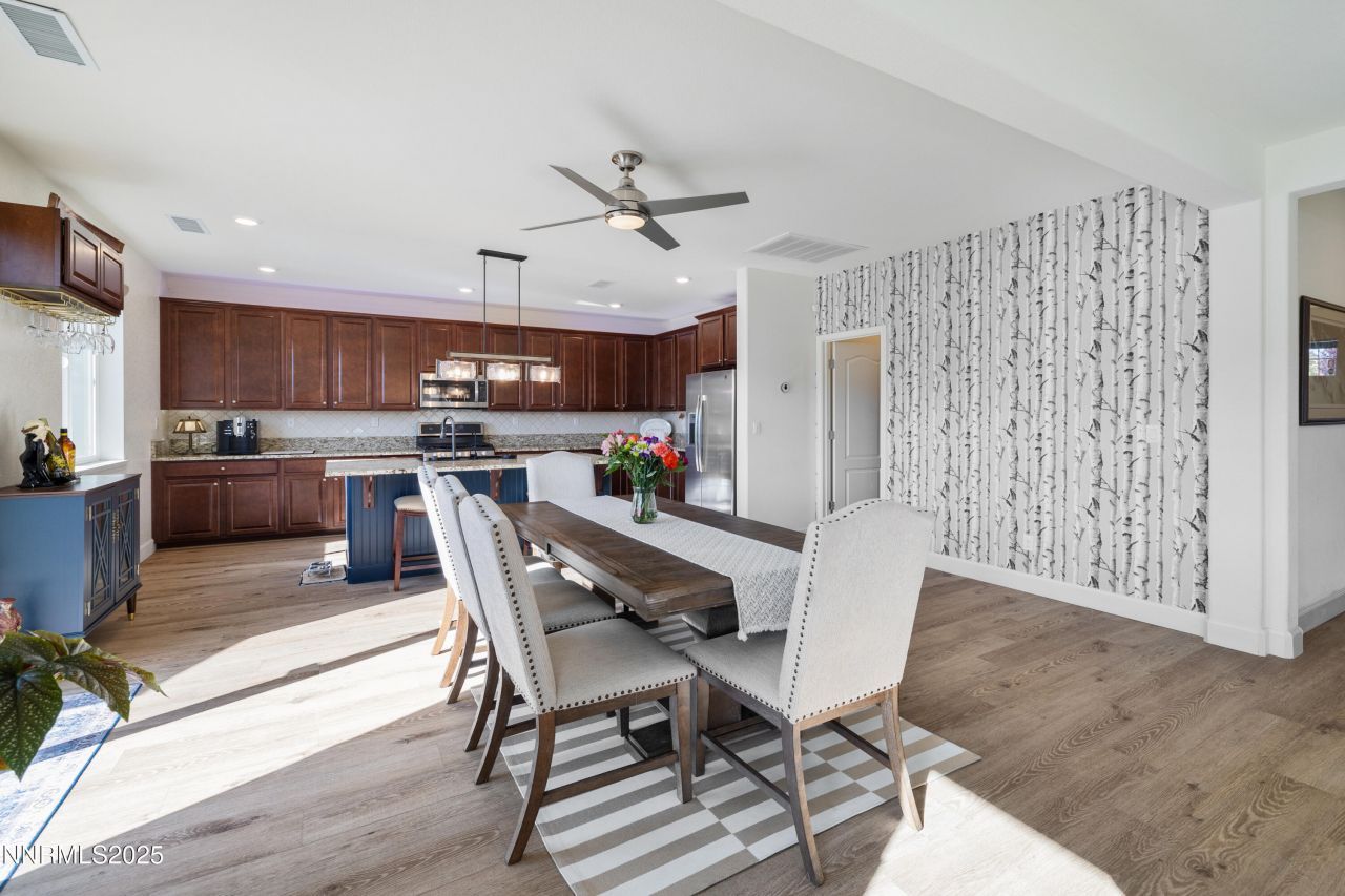 10260 Rollins Drive, Reno, NV 89521 Photo