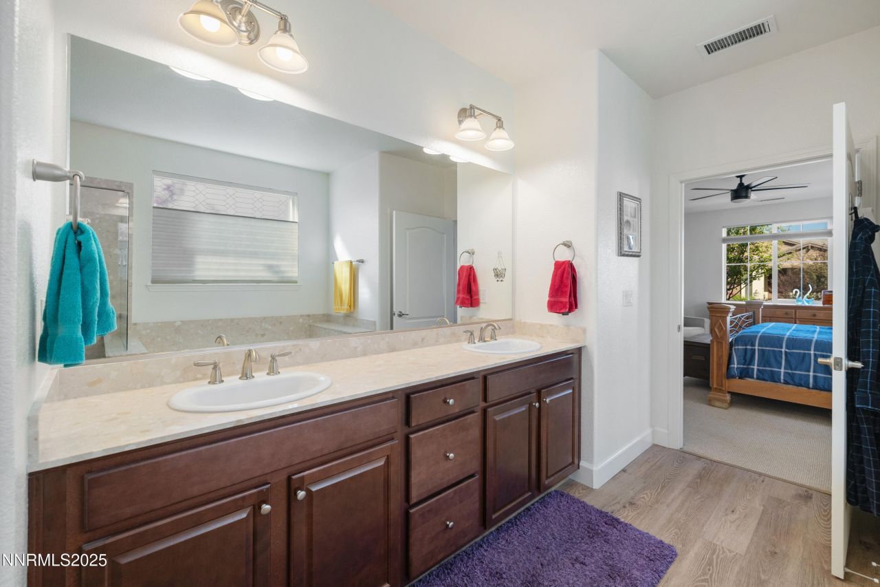 10260 Rollins Drive, Reno, NV 89521 Photo