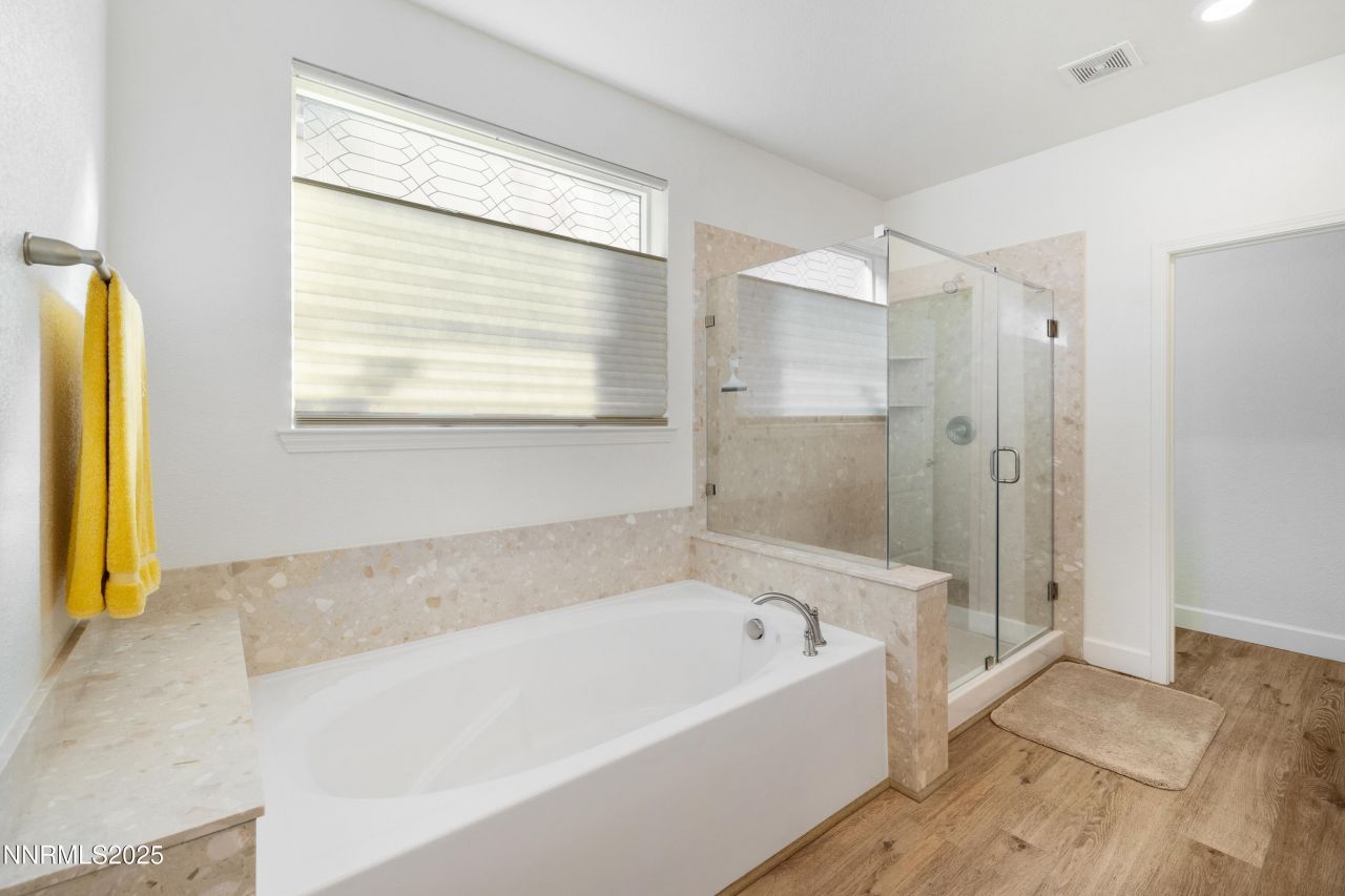 10260 Rollins Drive, Reno, NV 89521 Photo