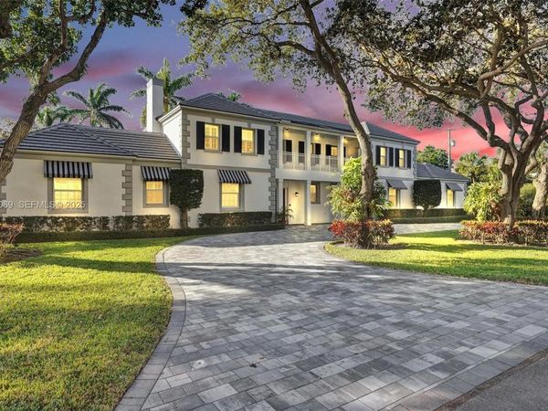 1281 Banyan Rd, Boca Raton, FL 33432