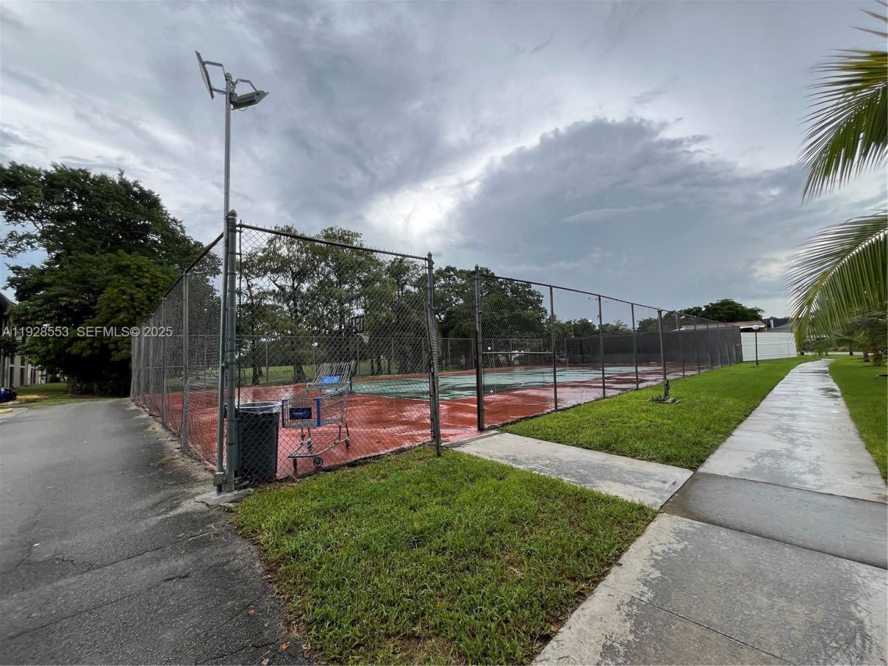 7800 S Colony Cir S, Unit 202, Tamarac, FL 33321 Photo