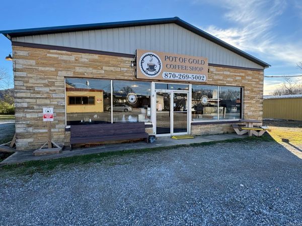 208 W Jefferson St, Mountain View, AR 72560