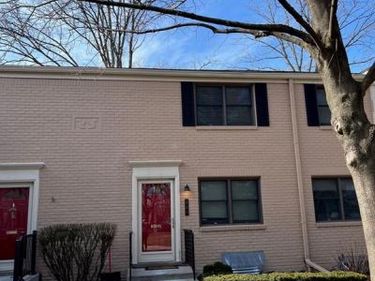 721 N ETON Street, Birmingham, MI 48009