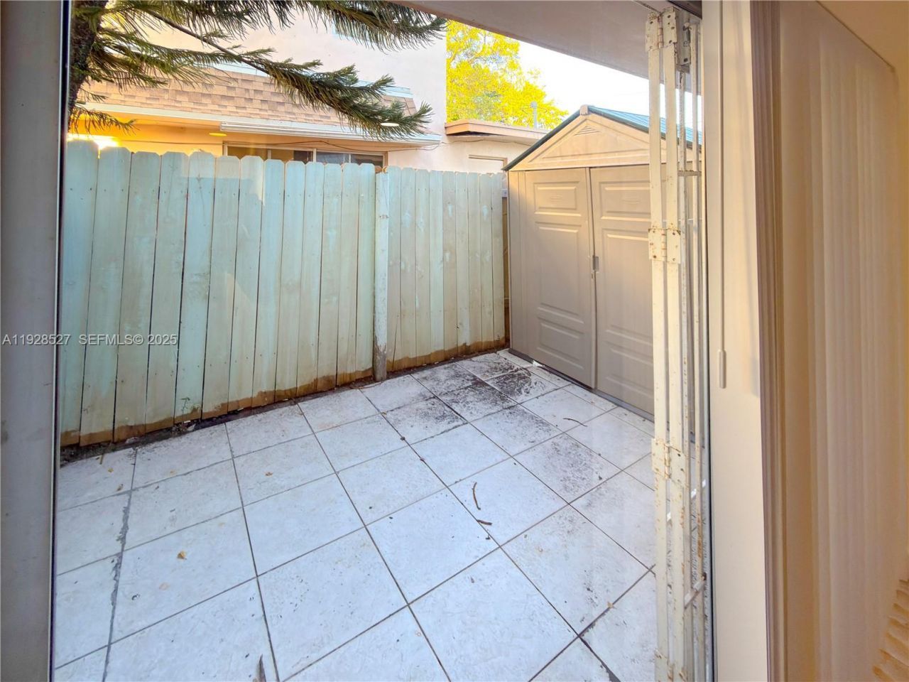 2448 SW 42nd Ave, Unit 2G, Fort Lauderdale, FL 33317 Photo