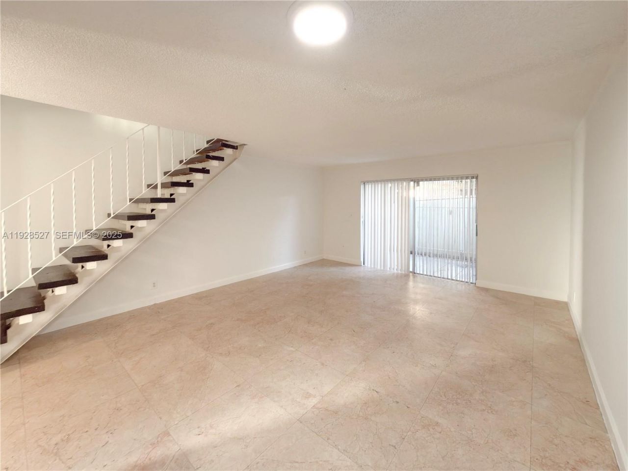 2448 SW 42nd Ave, Unit 2G, Fort Lauderdale, FL 33317 Photo
