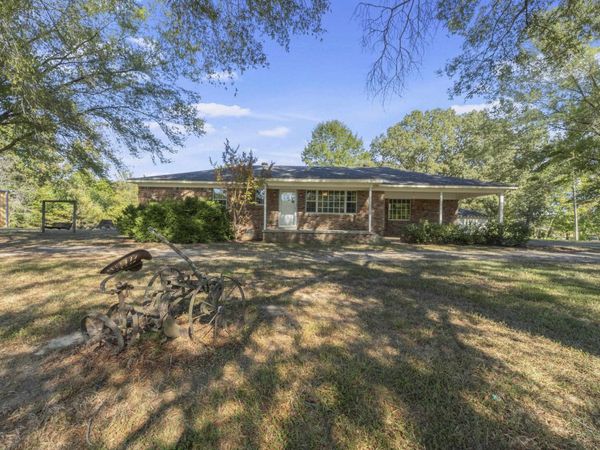 6578 311 HWY, Holly Springs, MS 38635