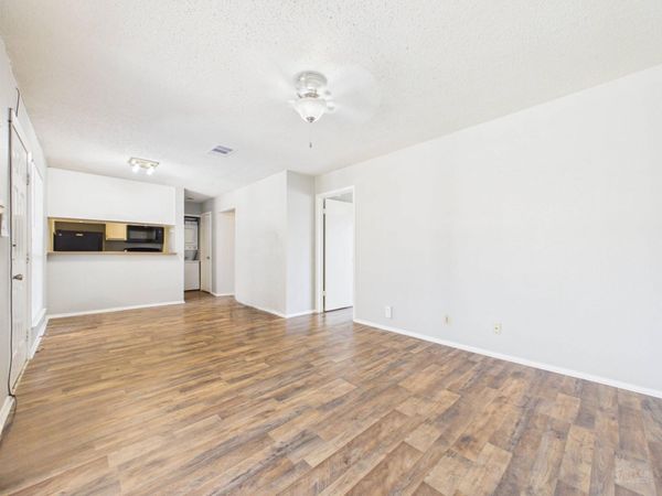 3115 Helms ST, Unit 210, Austin, TX 78705