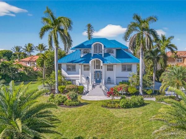 1141 Paper Fig CT, SANIBEL, FL 33957