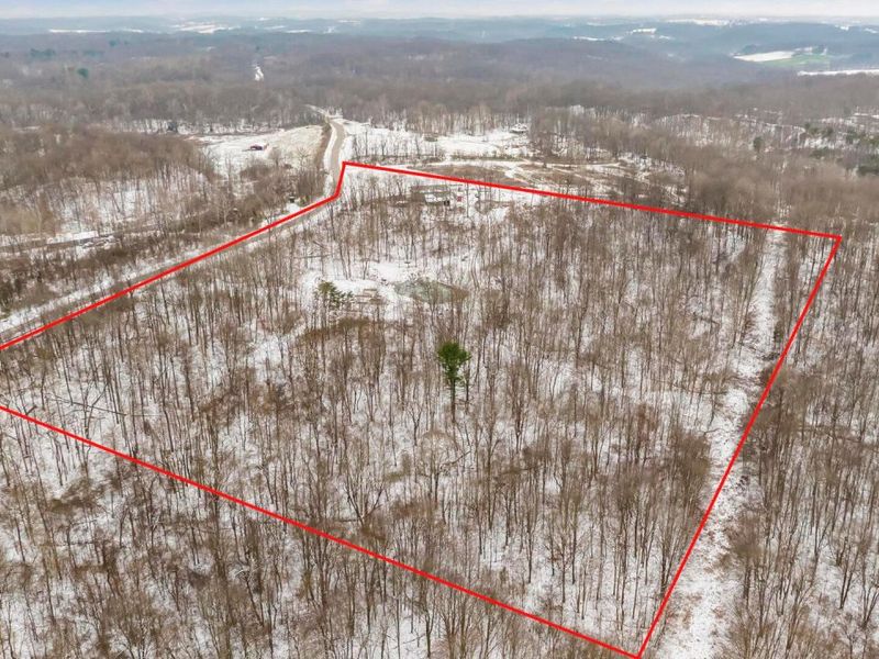 9141 Wesley Chapel Road, Mount Perry, OH 43760 Photo 12