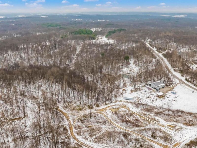 9141 Wesley Chapel Road, Mount Perry, OH 43760 Photo 17