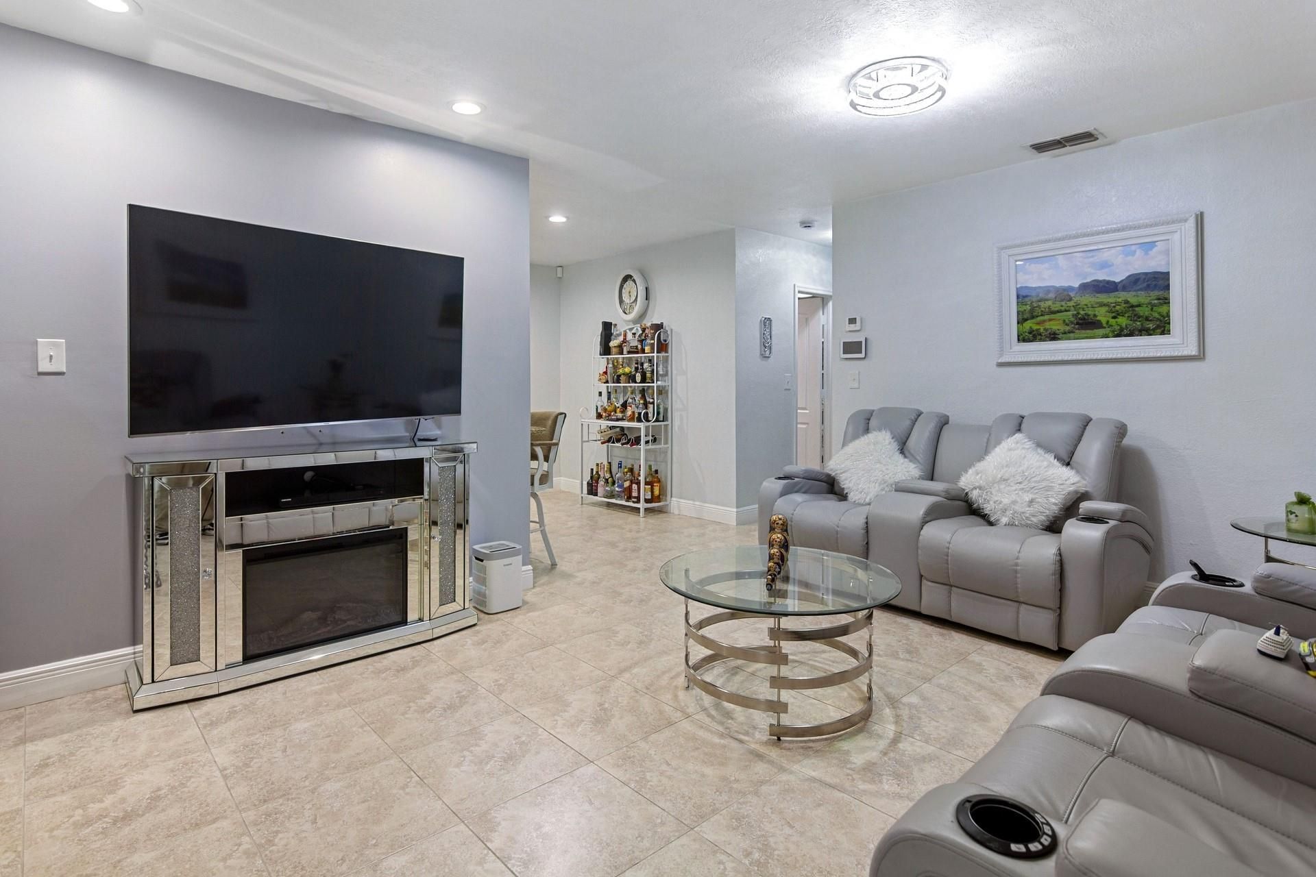 17211 SW 119th Court, Miami, FL 33177 Photo