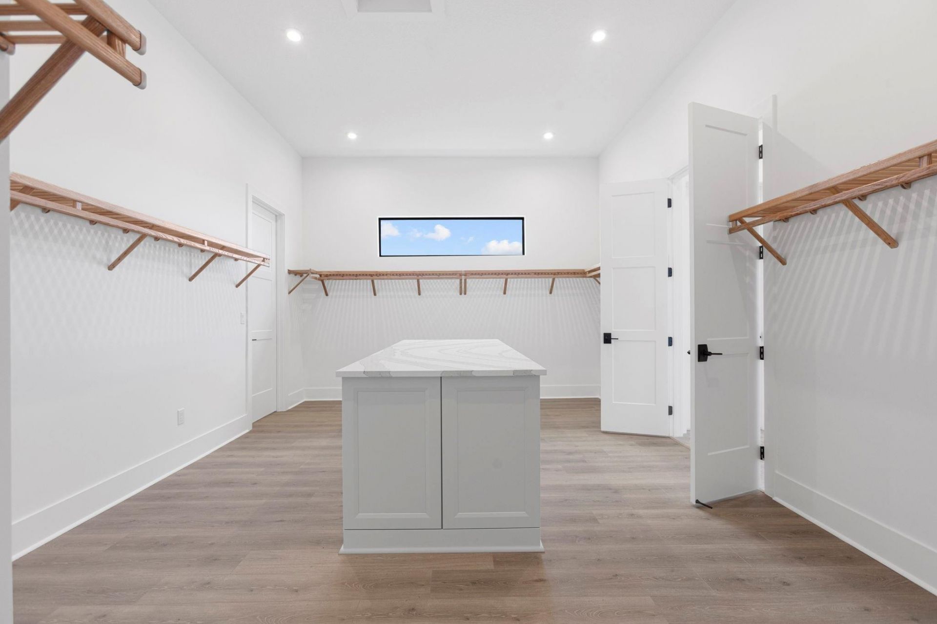 9187 SW Shinnecock Drive, Port Saint Lucie, FL 34987 Photo