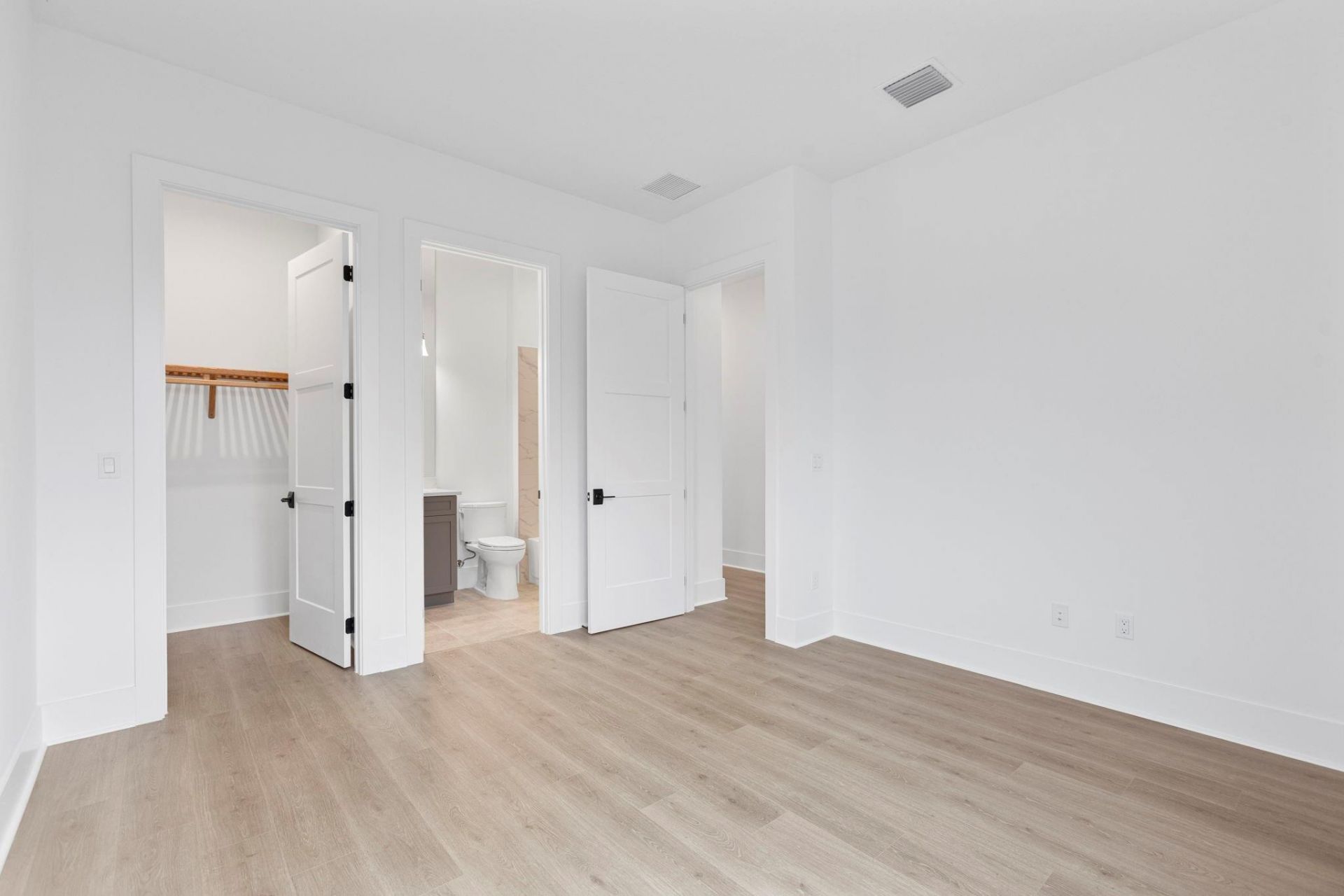 9187 SW Shinnecock Drive, Port Saint Lucie, FL 34987 Photo