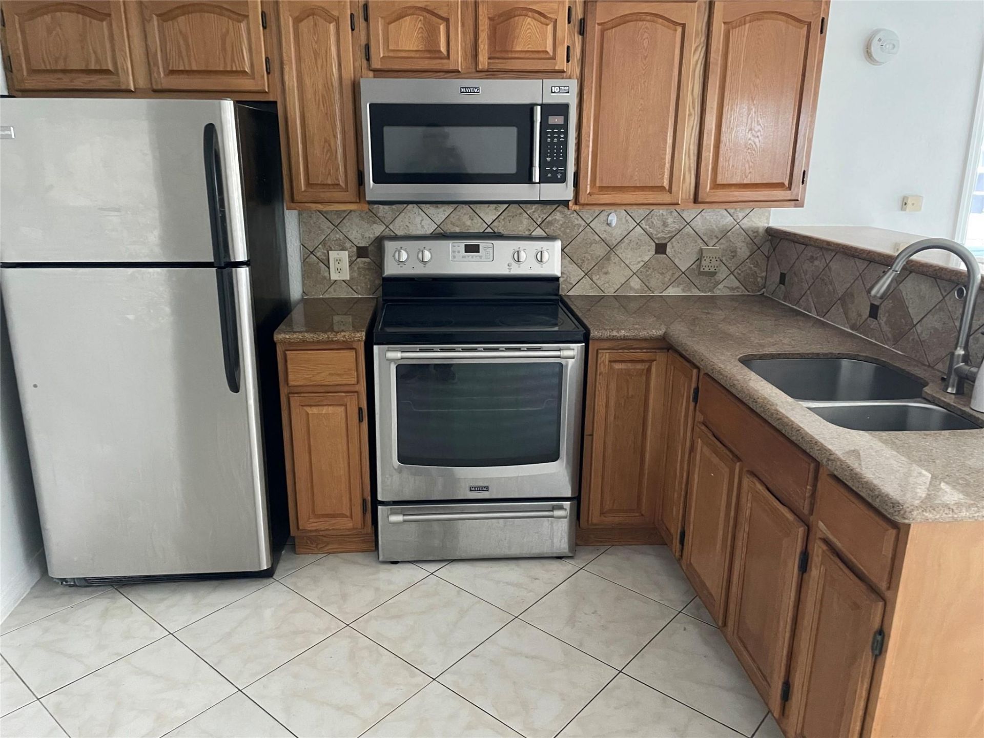 8580 SW 23rd Place, Davie, FL 33324 Photo