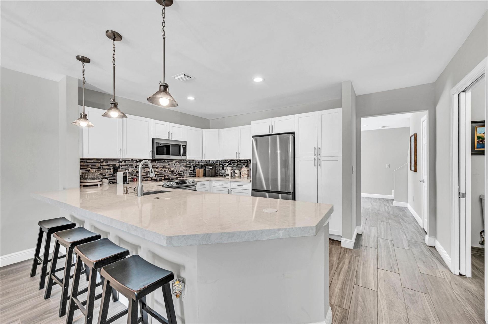 808 NE 15th Avenue, Fort Lauderdale, FL 33304 Photo