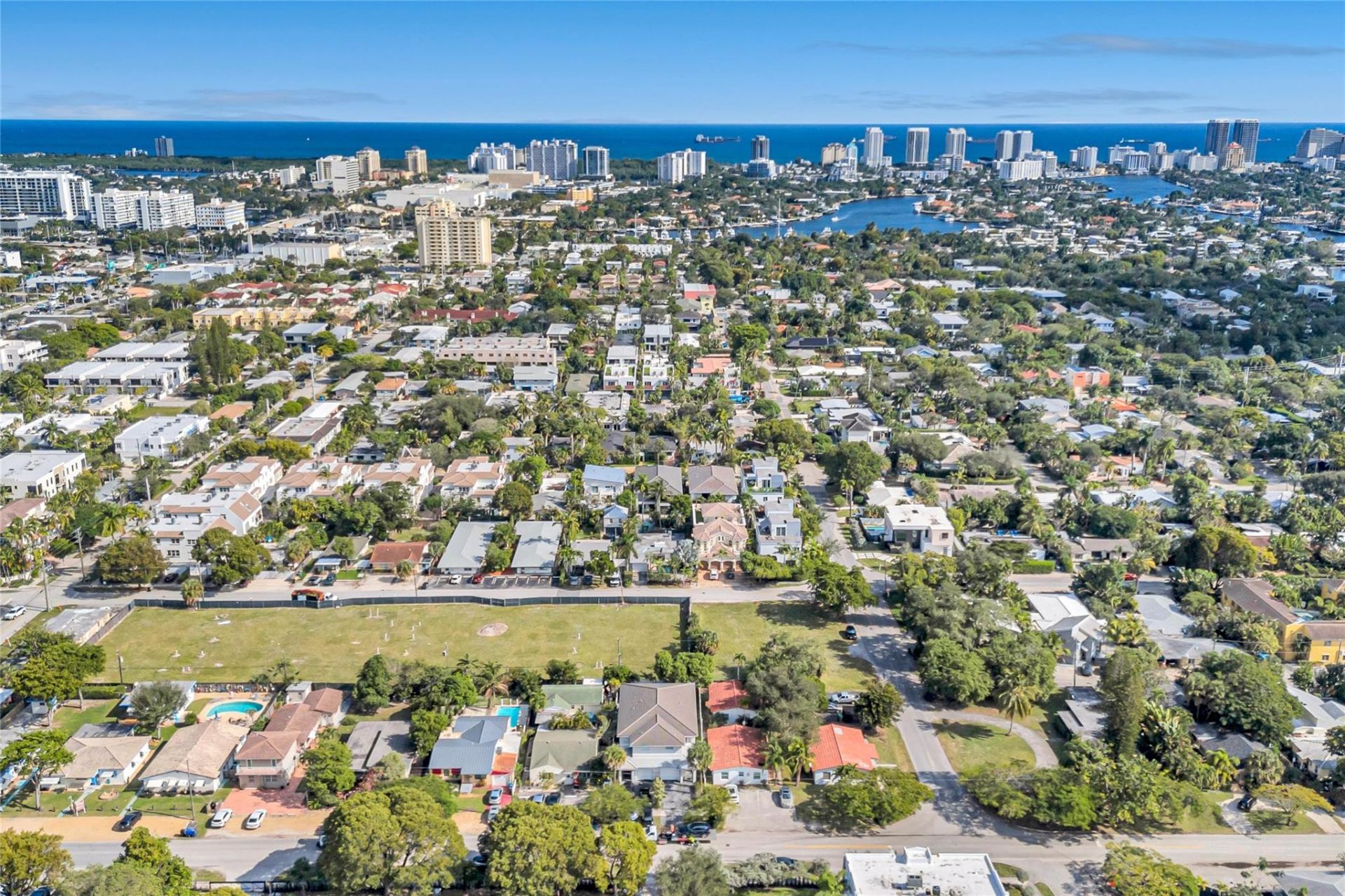 808 NE 15th Avenue, Fort Lauderdale, FL 33304 Photo