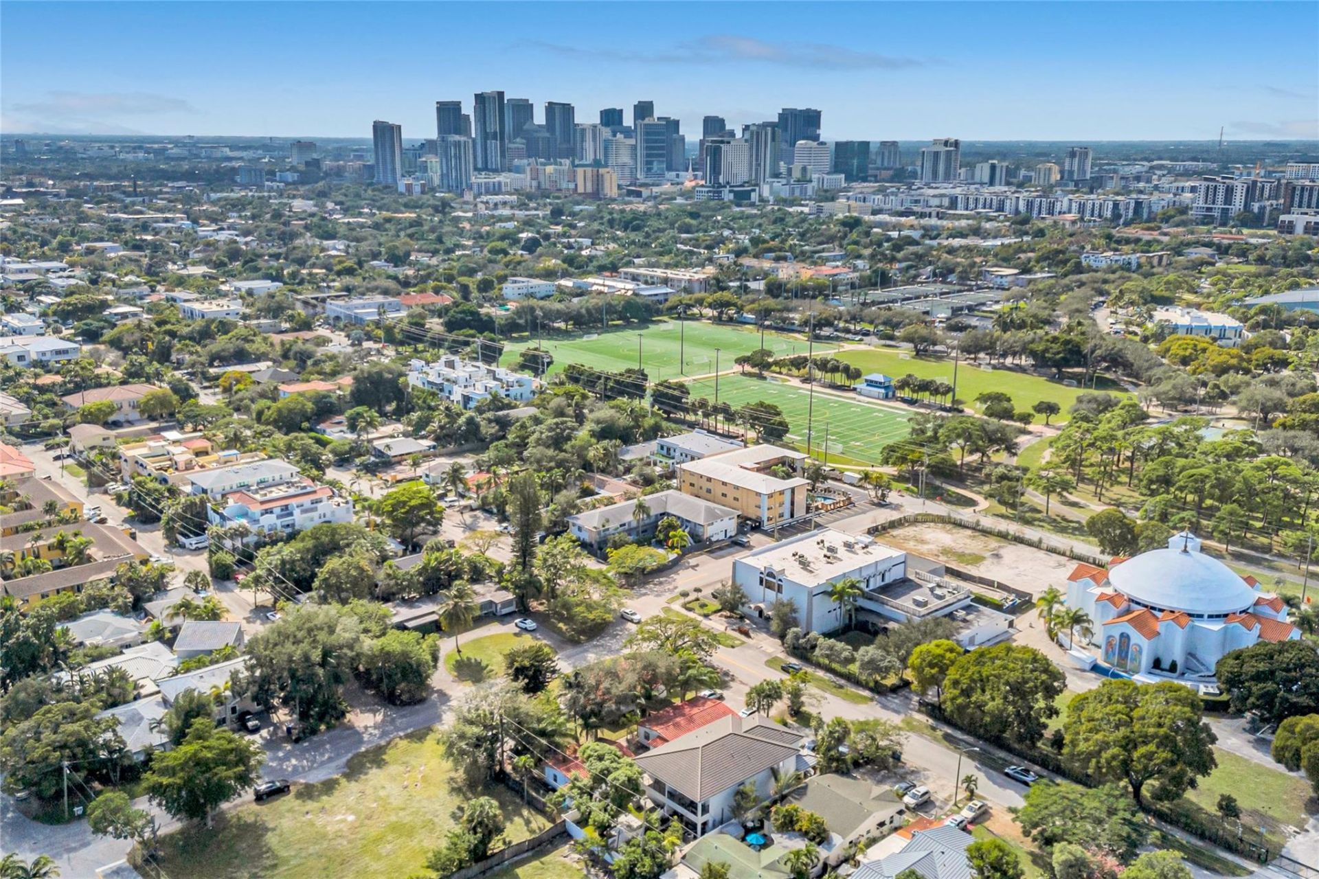 808 NE 15th Avenue, Fort Lauderdale, FL 33304 Photo