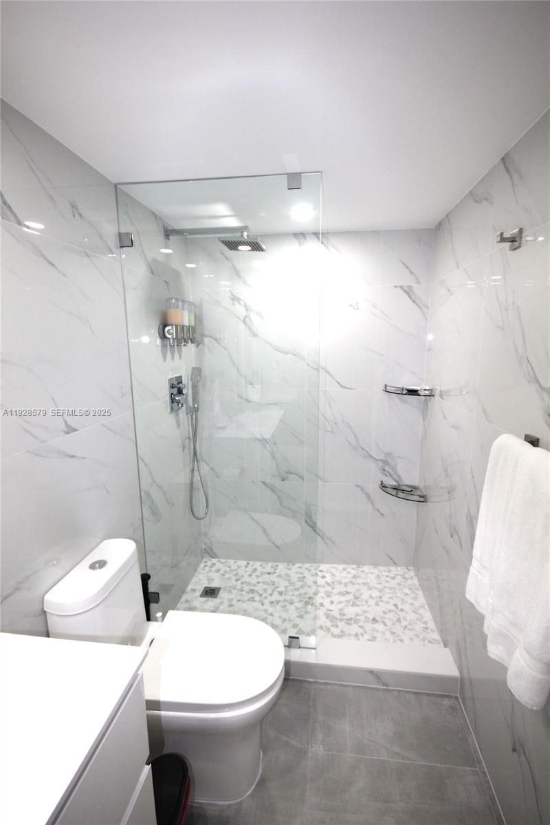 Please Call For Address, Unit 408, Miami Beach, FL 33140 Photo