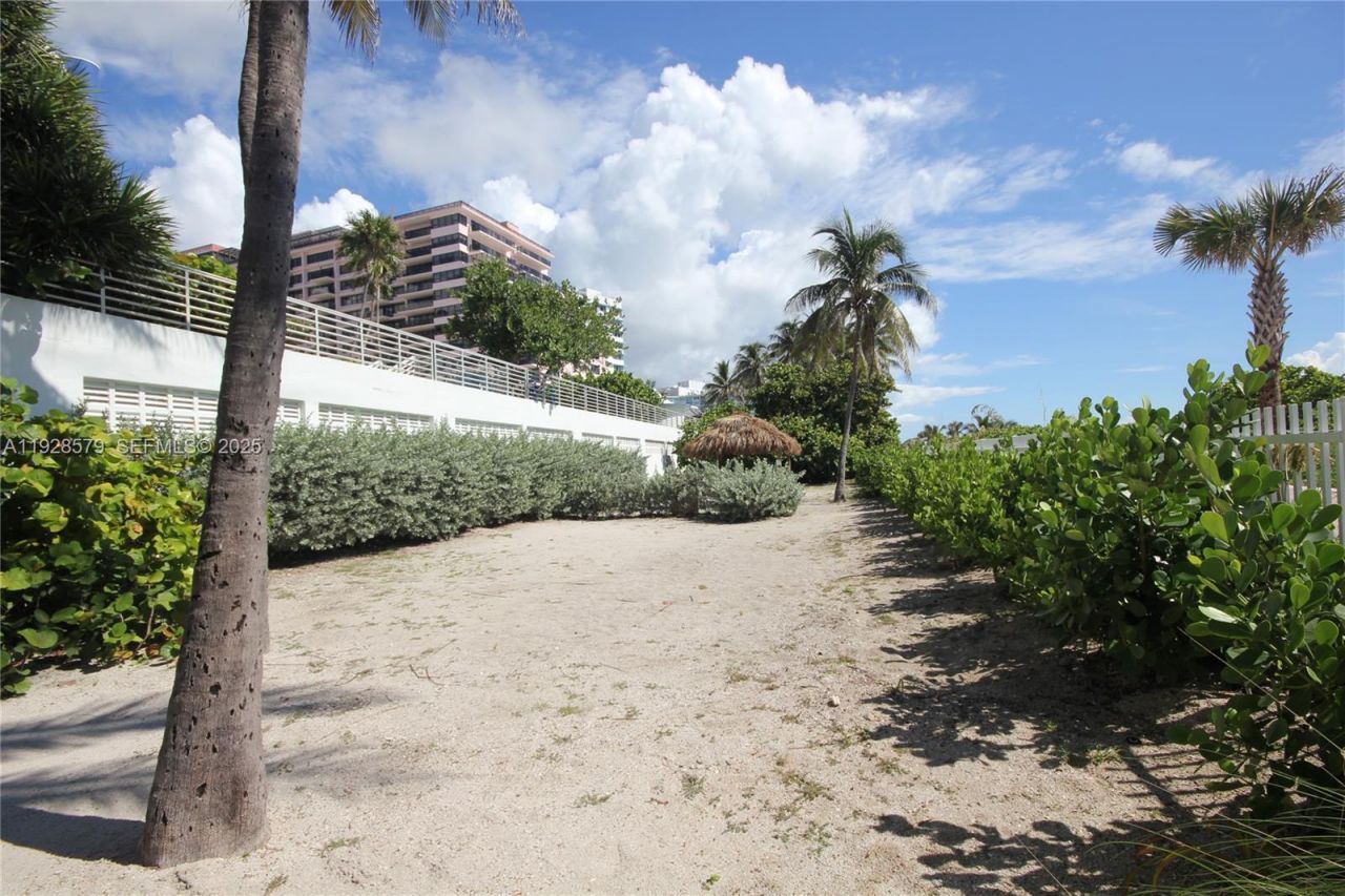 Please Call For Address, Unit 408, Miami Beach, FL 33140 Photo