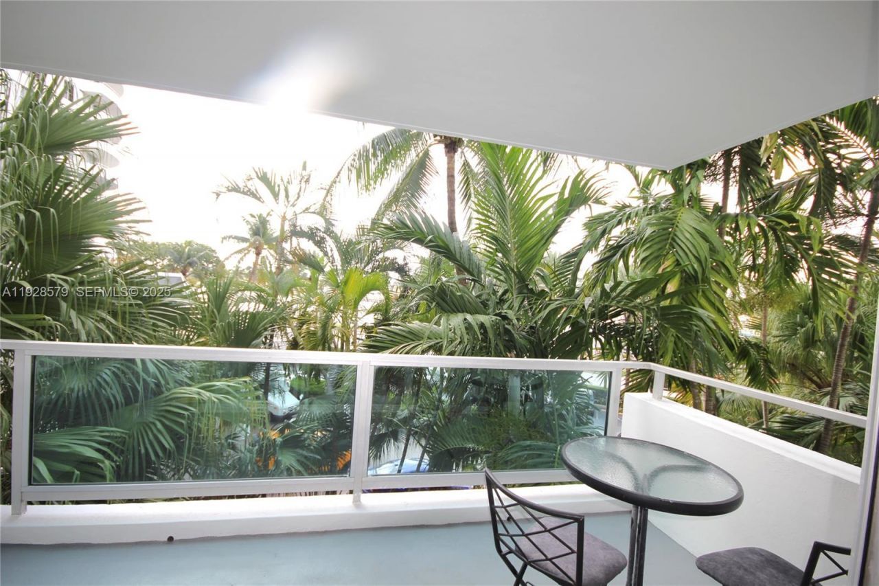 Please Call For Address, Unit 408, Miami Beach, FL 33140 Photo