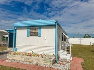 5316 53RD AVENUE E, Unit Q123, BRADENTON, FL 34203