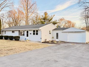 5043 Barton Place, Sylvania, OH 43560