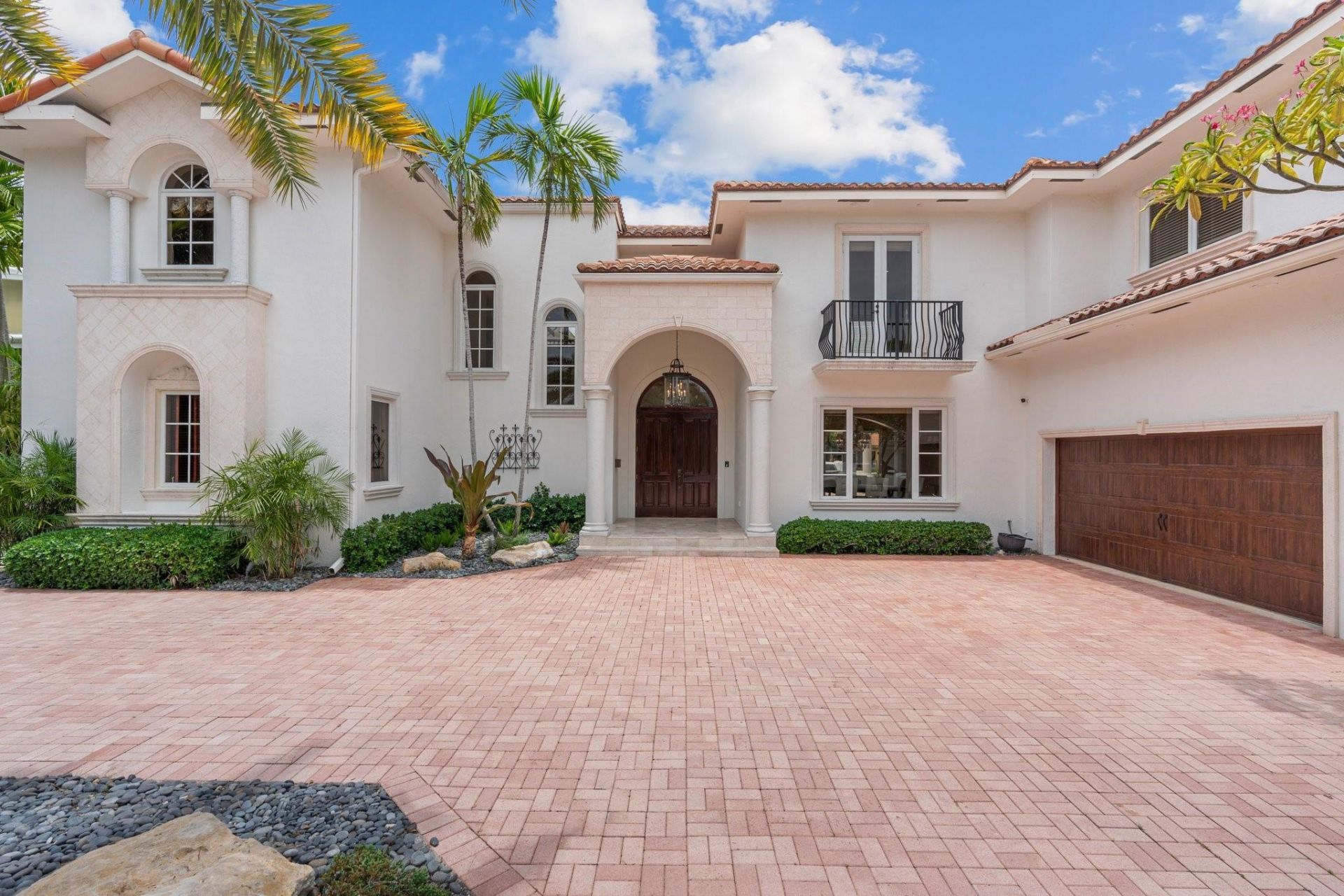 2890 NE 27th St, Fort Lauderdale, FL 33306 Photo