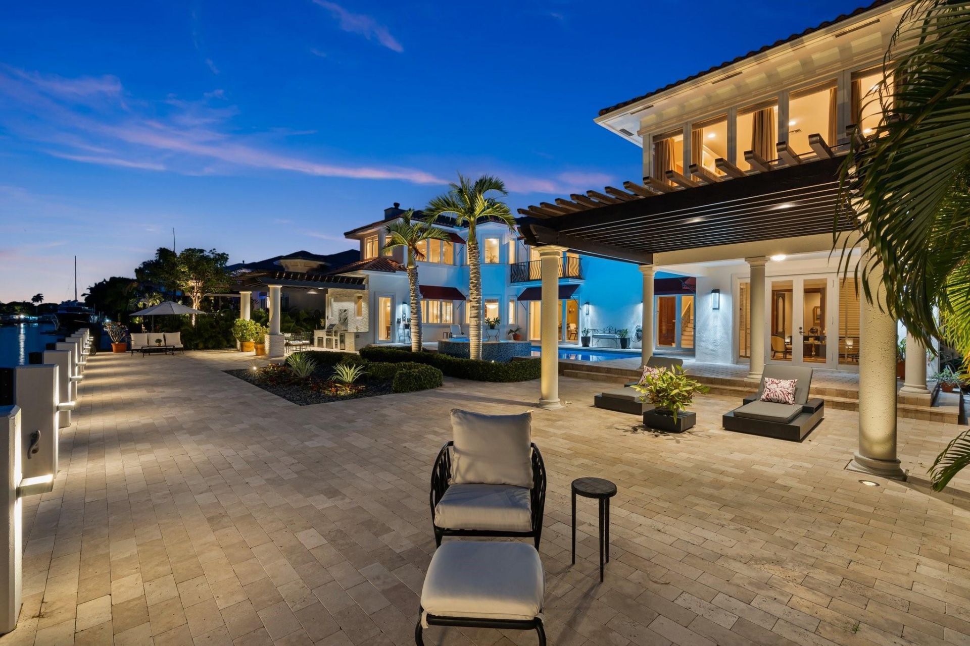 2890 NE 27th St, Fort Lauderdale, FL 33306 Photo