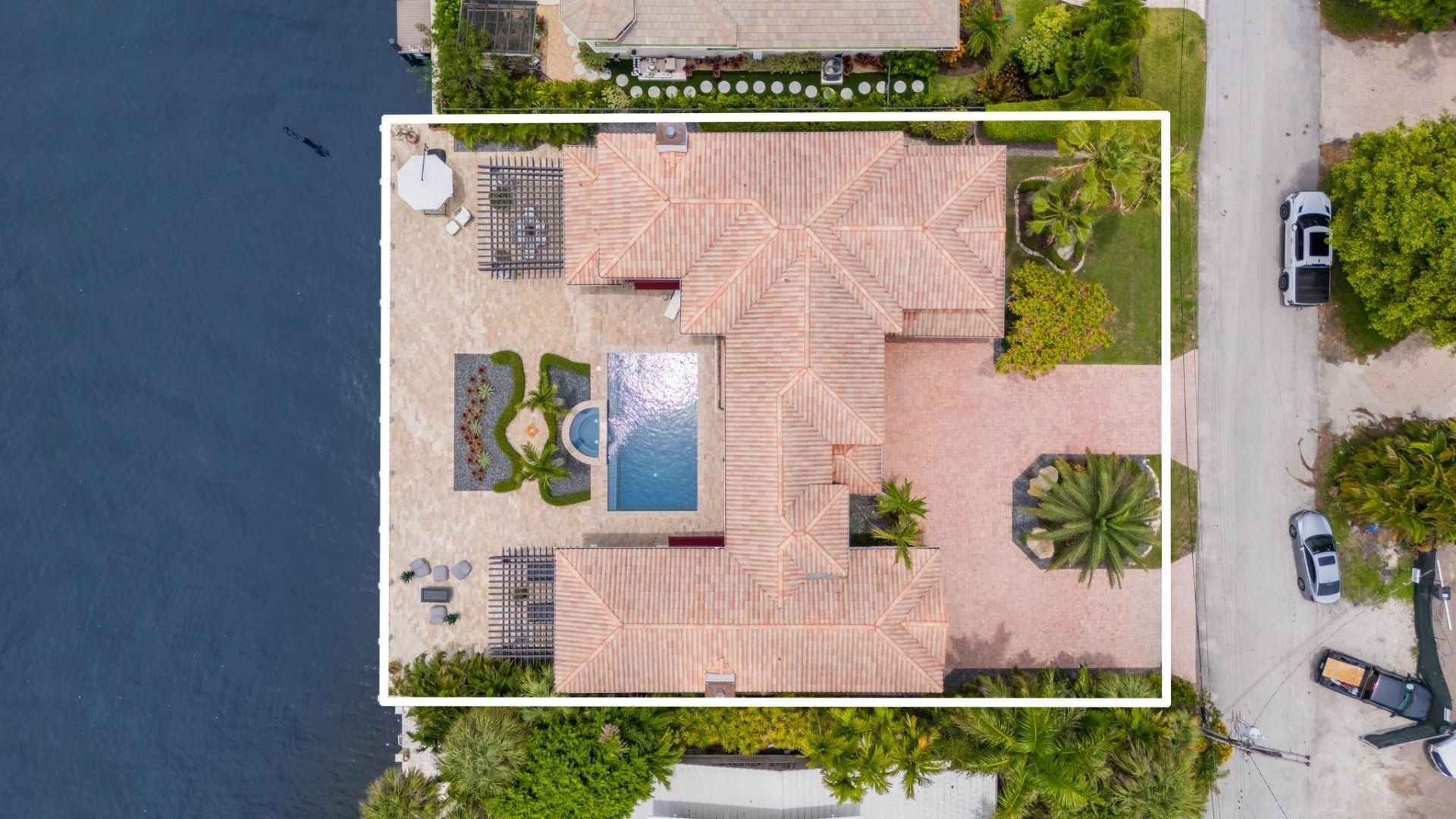 2890 NE 27th St, Fort Lauderdale, FL 33306 Photo