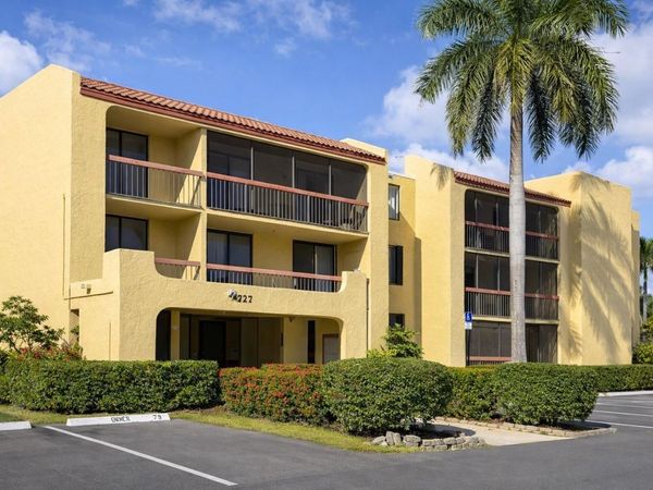 737 SE 1st Way, Unit 302, Deerfield Beach, FL 33441