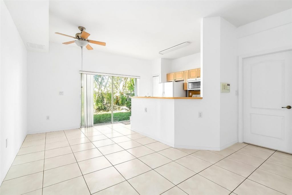 9000 W Flagler Street, Unit 6, Miami, FL 33174 Photo