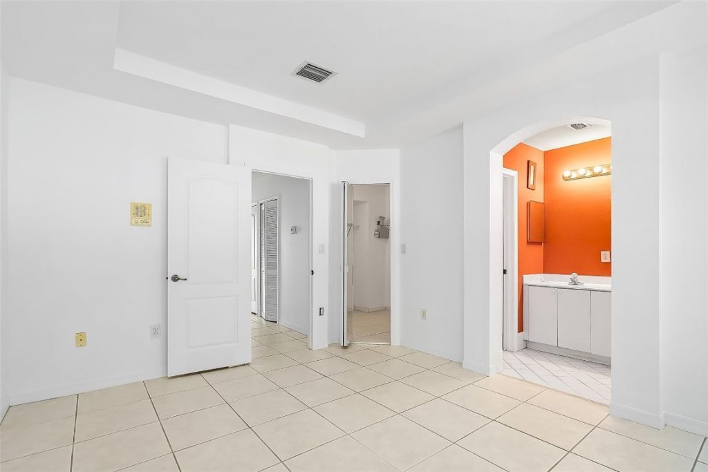 9000 W Flagler Street, Unit 6, Miami, FL 33174 Photo