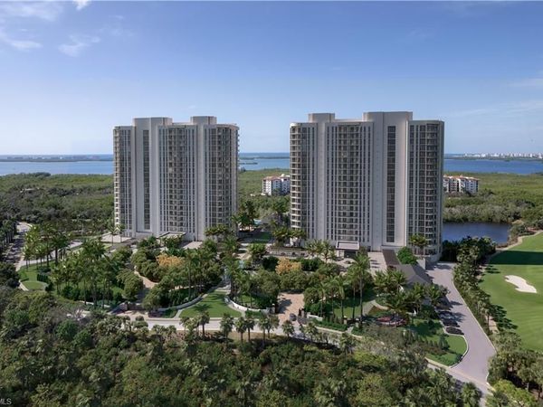 4810 Pelican Colony BLVD, Unit 705, BONITA SPRINGS, FL 34134