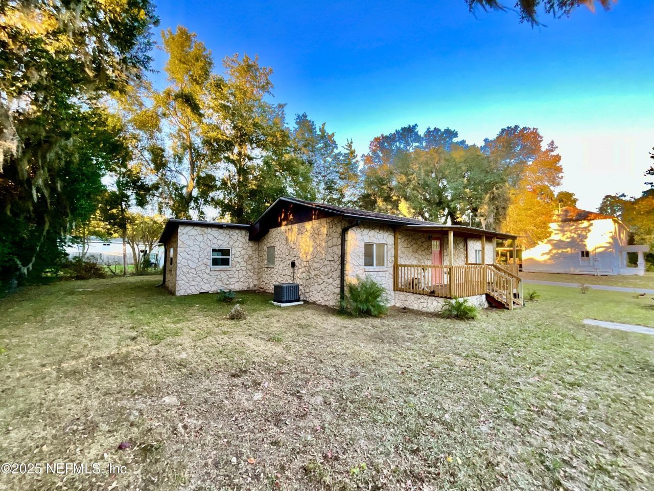 18713 Charlotte Avenue, Brooker, FL 32622 Photo