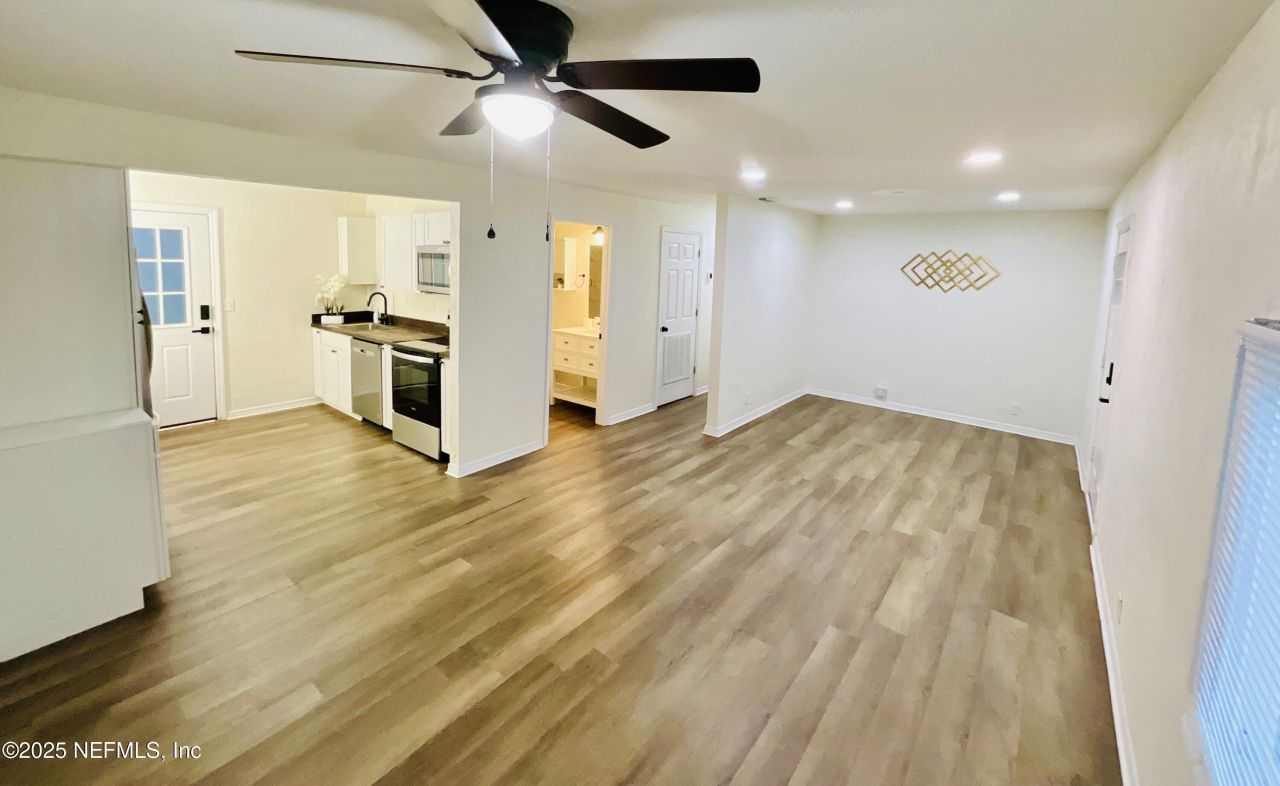 18713 Charlotte Avenue, Brooker, FL 32622 Photo