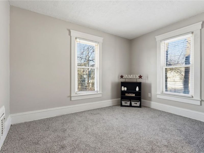 706 Harriet Avenue NW, Canton, OH 44703 Photo 18