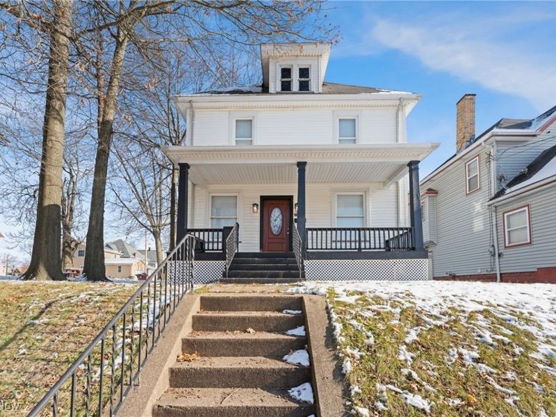 706 Harriet Avenue NW, Canton, OH 44703 Photo 3