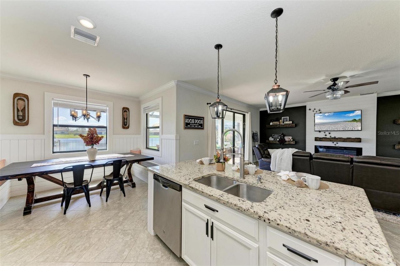14118 Florida Rosemary Drive, Bradenton, FL 34211 Photo