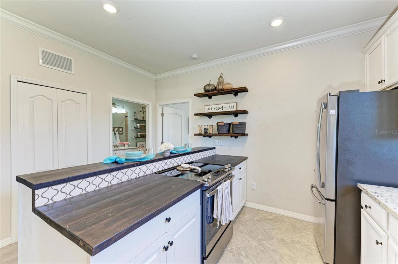 14118 Florida Rosemary Drive, Bradenton, FL 34211 Photo