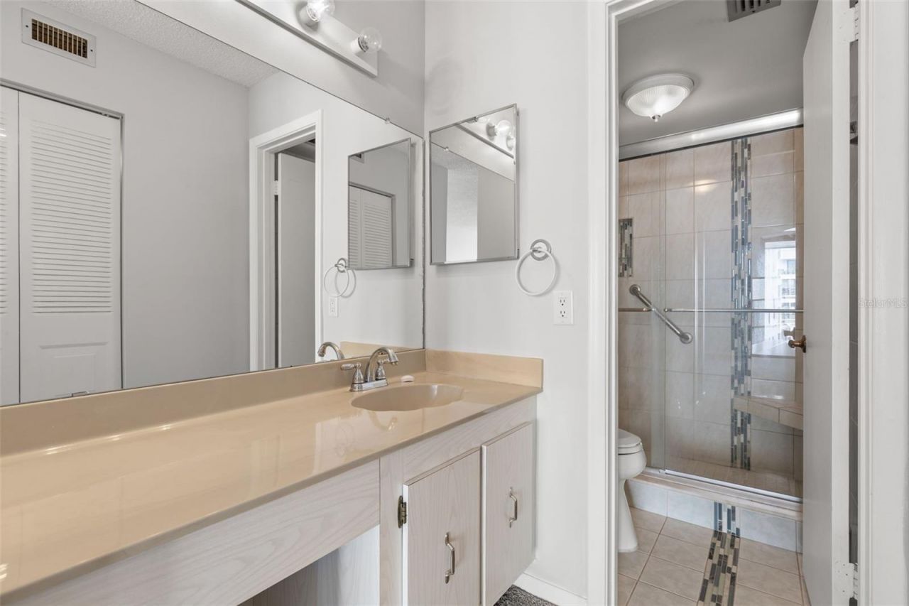 6279 Sun Boulevard, Unit 503, Saint Petersburg, FL 33715 Photo