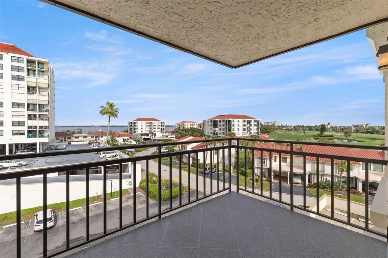 6279 Sun Boulevard, Unit 503, Saint Petersburg, FL 33715 Photo