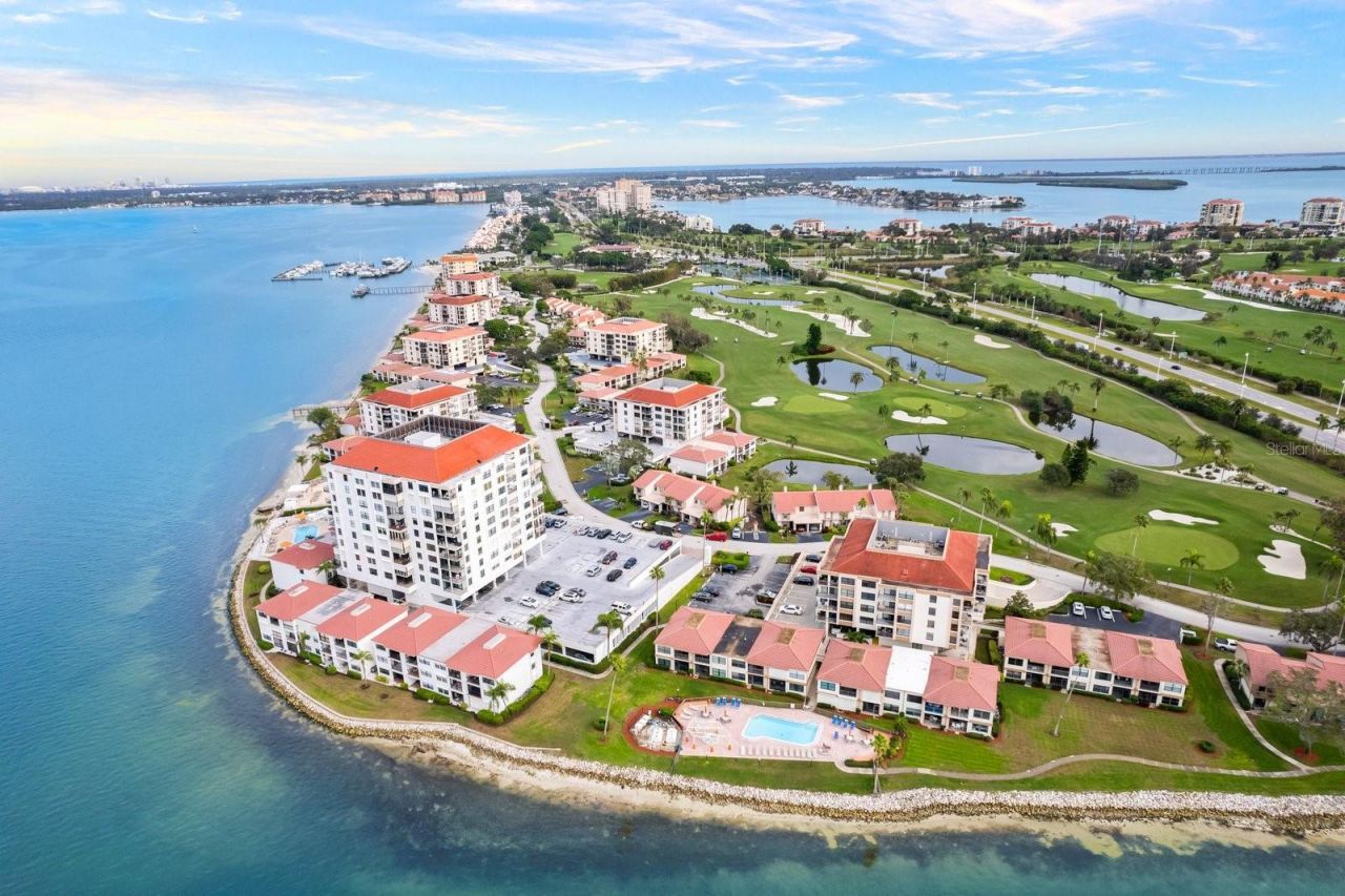 6279 Sun Boulevard, Unit 503, Saint Petersburg, FL 33715 Photo
