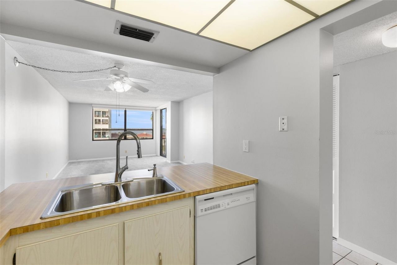 6279 Sun Boulevard, Unit 503, Saint Petersburg, FL 33715 Photo