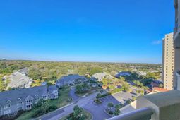 8500 Margate Circle photo 4