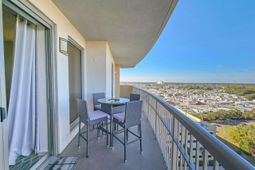 8500 Margate Circle photo 4