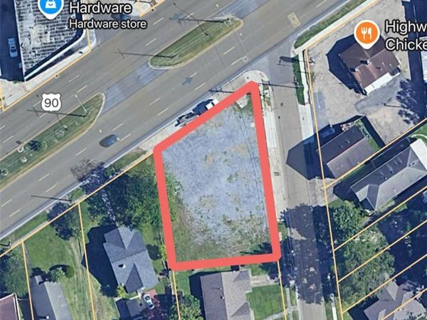 4200 JEFFERSON Highway, Jefferson, LA 70121